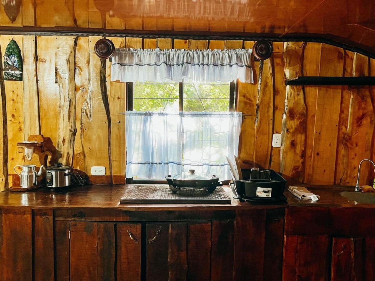 Cabanas Queca! Poas Kültér fotó
